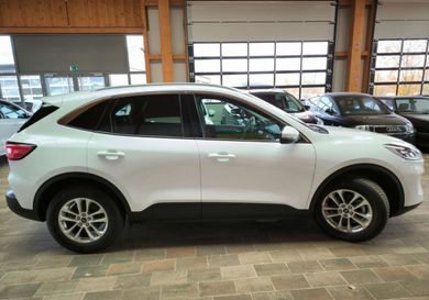 Ford Kuga, 2022
