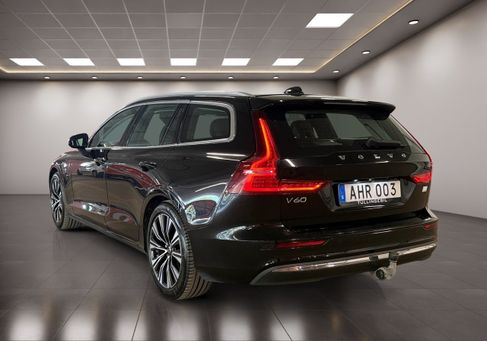 Volvo V60, 2023