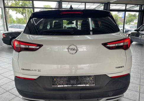 Opel Grandland X, 2018 3