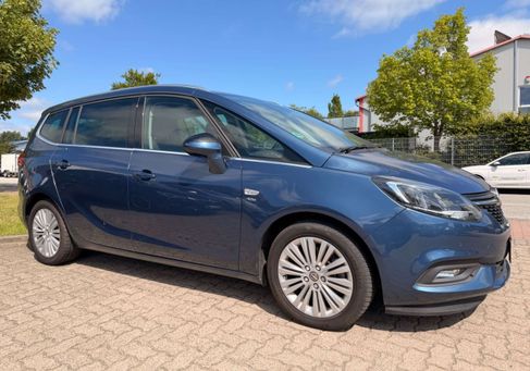 Opel Zafira, 2017