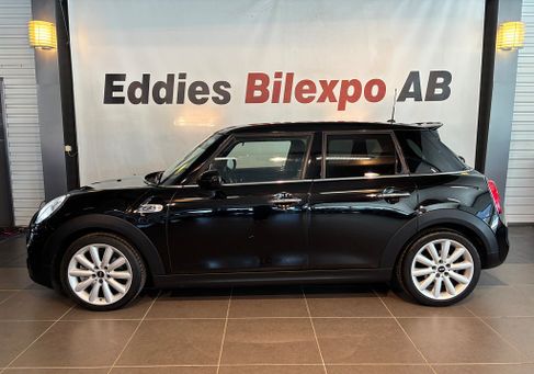 MINI, 2018
