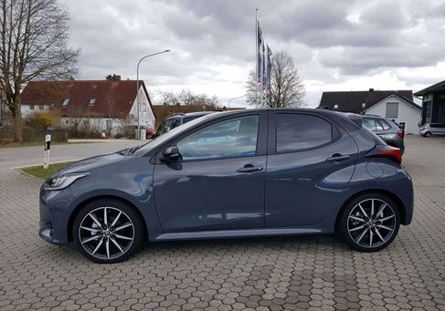 Toyota Yaris, 2025