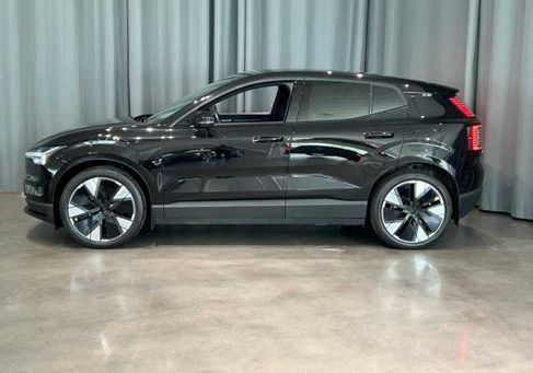 Volvo EX30, 2025
