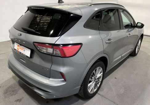 Ford Kuga, 2021