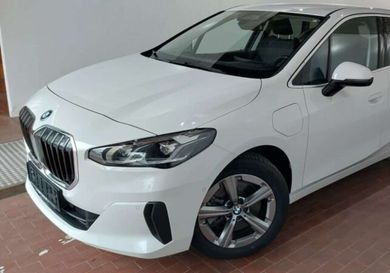 BMW 230, 2023