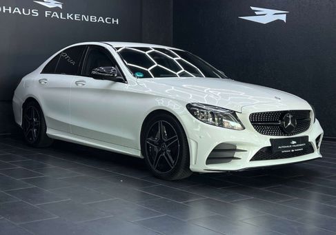 Mercedes-Benz C 300, 2020
