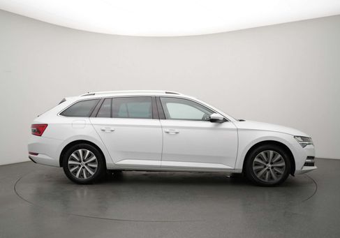 Skoda Superb, 2023