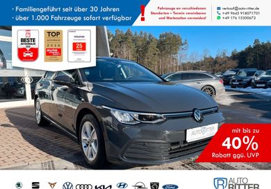 Volkswagen Golf, 2023