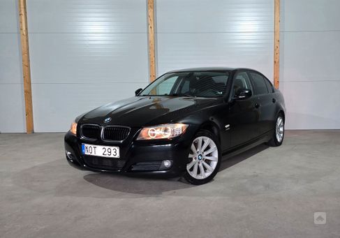 BMW 320, 2011