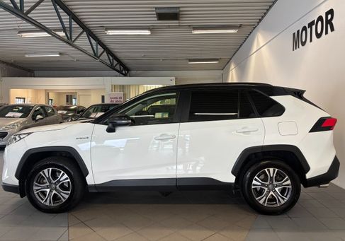 Toyota RAV 4, 2019 3