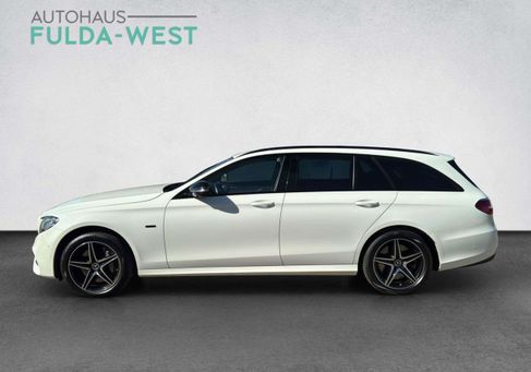 Mercedes-Benz E 300, 2019 3