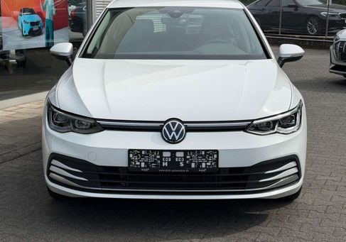 Volkswagen Golf, 2024 2