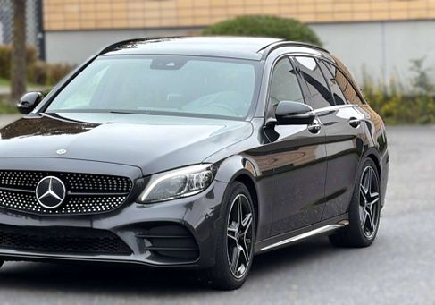 Mercedes-Benz C 300, 2019 2