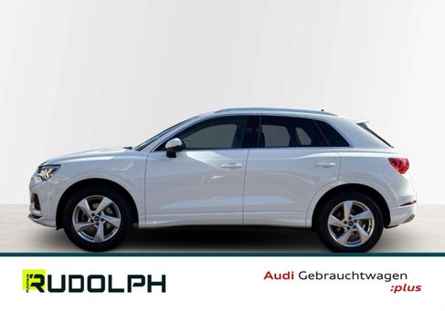 Audi Q3, 2022 2
