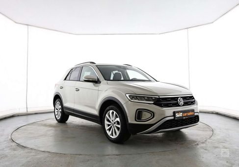 Volkswagen T-Roc, 2022