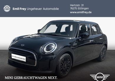 MINI ONE, 2022