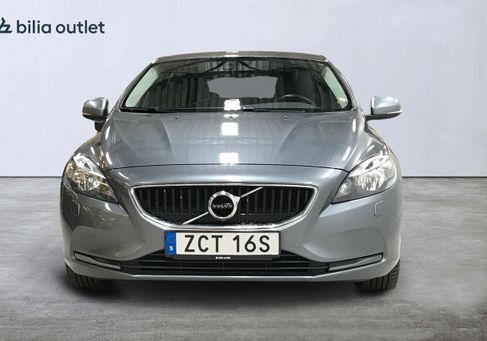 Volvo V40, 2017