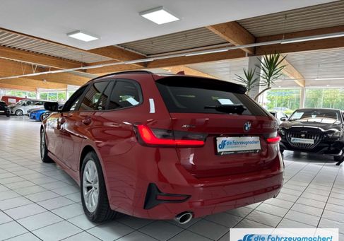 BMW 330, 2021