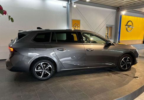 Opel Astra, 2024
