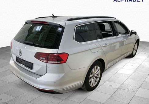 Volkswagen Passat Variant, 2023 2