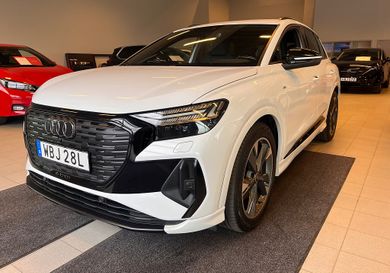 Audi Q4, 2022