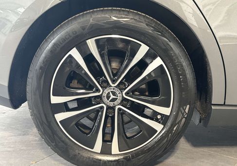 Mercedes-Benz B 220, 2023