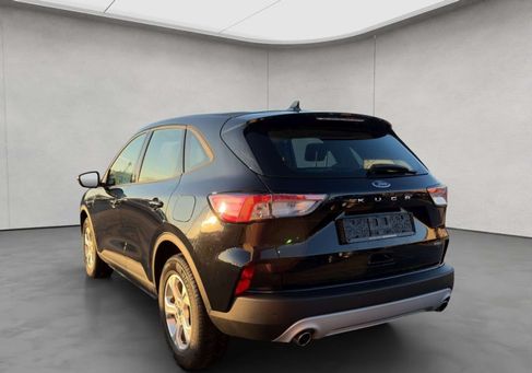 Ford Kuga, 2022
