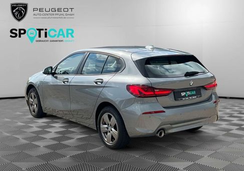 BMW 118, 2022 3