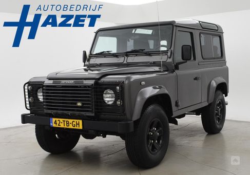 Land Rover Defender, 2004