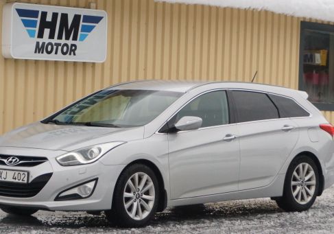 Hyundai i40, 2012