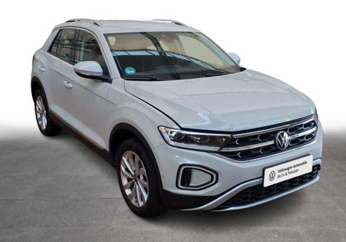 Volkswagen T-Roc, 2025 3