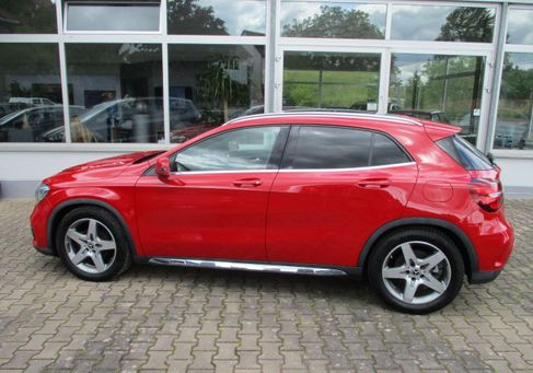 Mercedes-Benz GLA 200, 2019