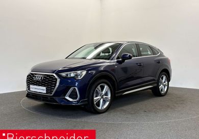 Audi Q3, 2022