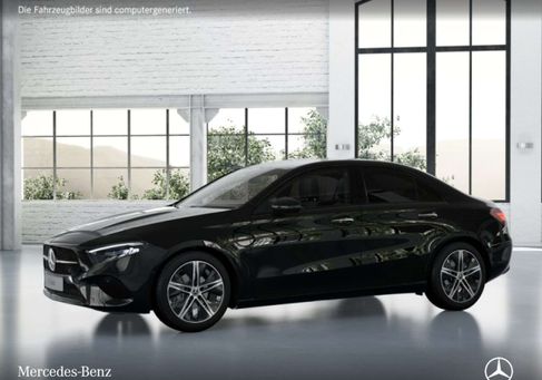 Mercedes-Benz A 180, 2026 3