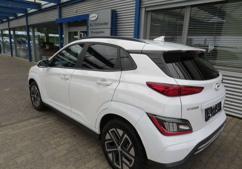 Hyundai Kona, 2023 3