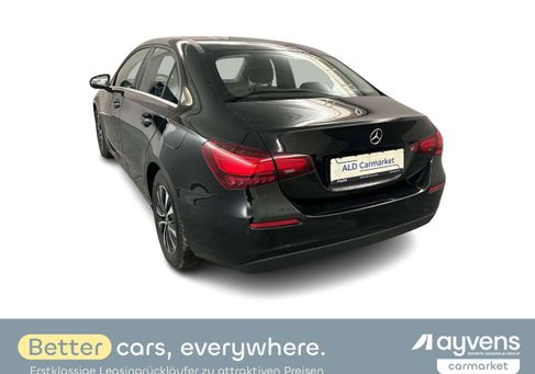 Mercedes-Benz A 180, 2022