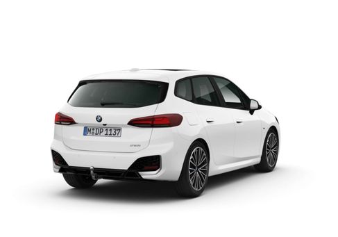 BMW 218, 2023 3
