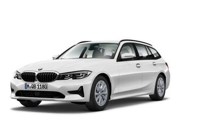 BMW 318, 2022