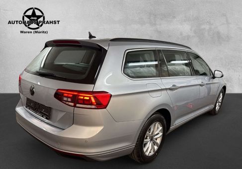 Volkswagen Passat, 2023