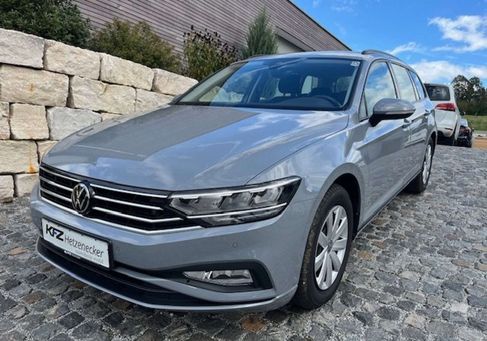 Volkswagen Passat Variant, 2022