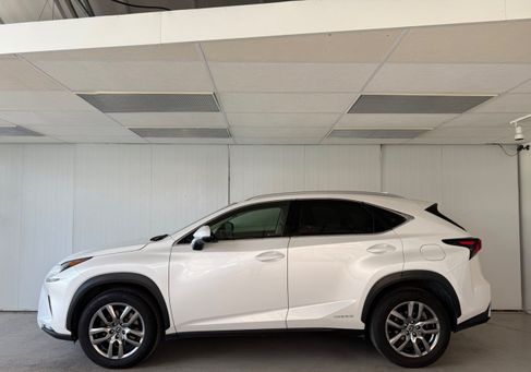 Lexus NX, 2018