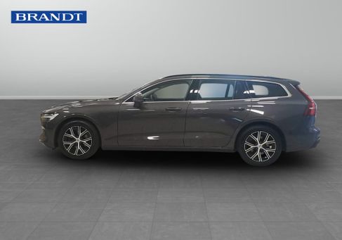 Volvo V60, 2023