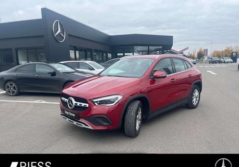 Mercedes-Benz GLA 220, 2020