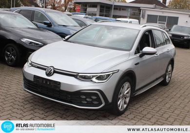 Volkswagen Golf, 2021