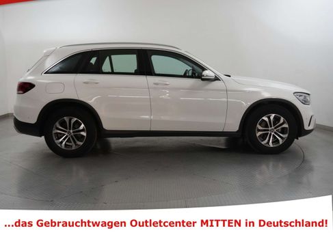 Mercedes-Benz GLC 200, 2020