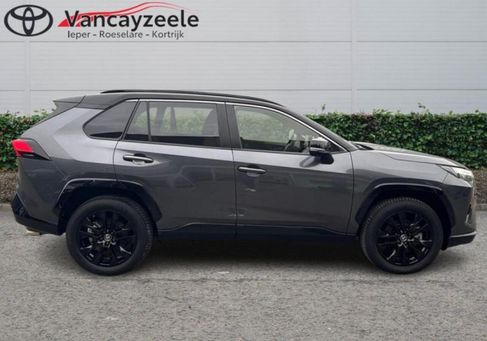 Toyota RAV 4, 2023 3