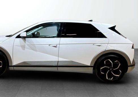 Hyundai IONIQ, 2023
