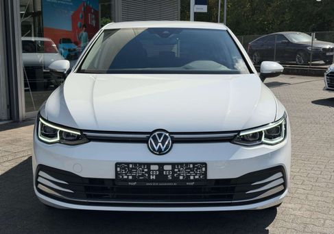 Volkswagen Golf, 2024 2
