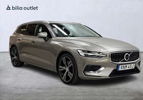 Volvo V60, 2022