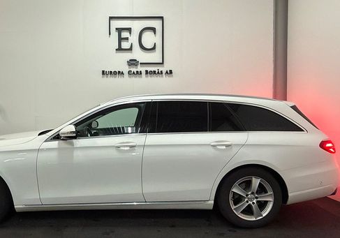 Mercedes-Benz E 200, 2020